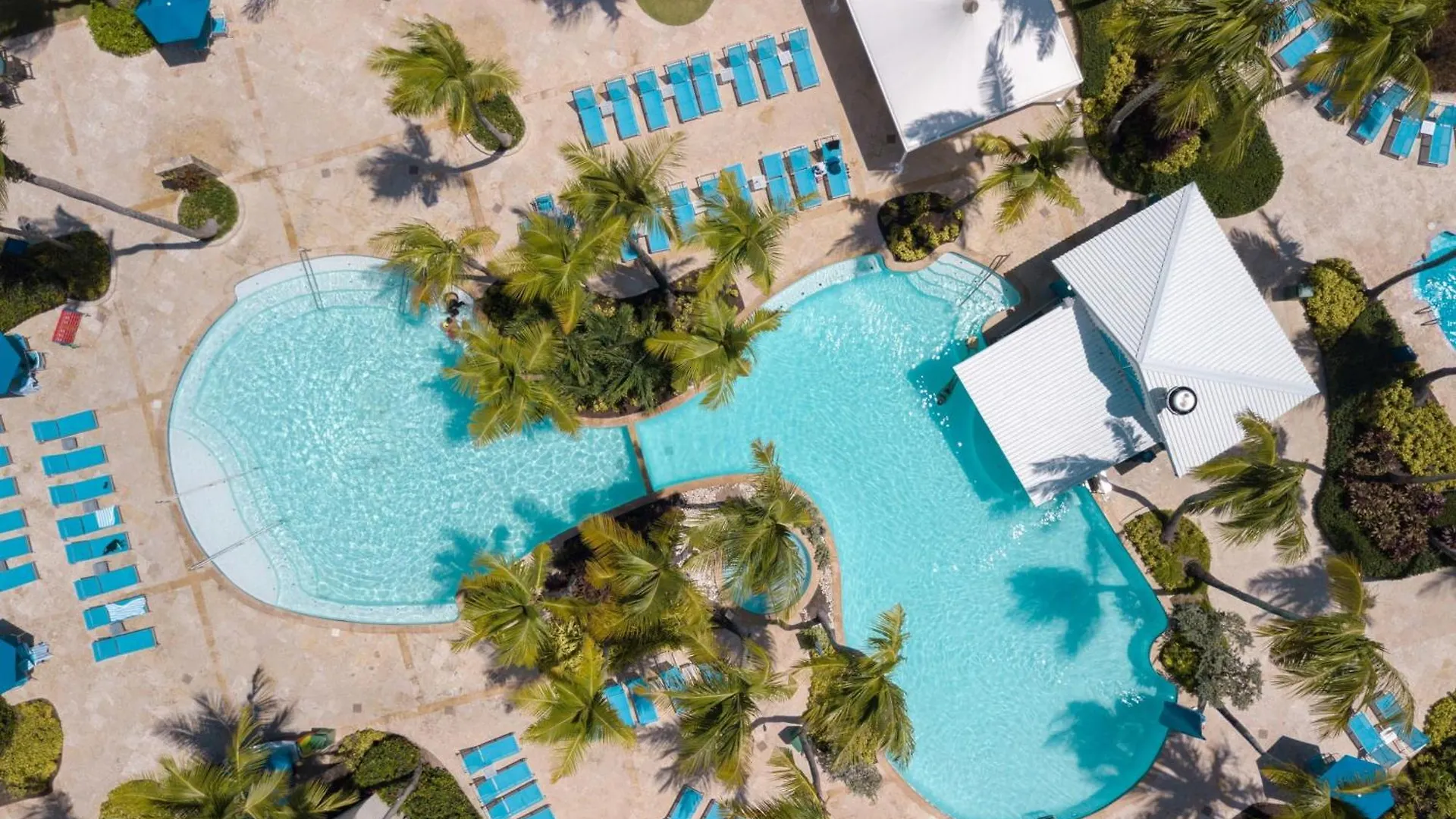 Courtyard By Marriott Isla Verde Beach Resort San Juan
