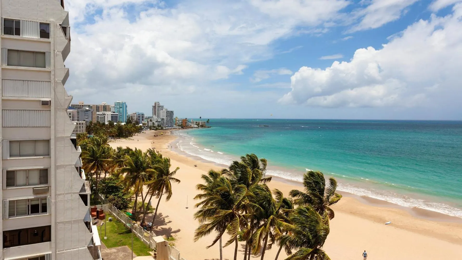 Courtyard By Marriott Isla Verde Beach Resort San Juan