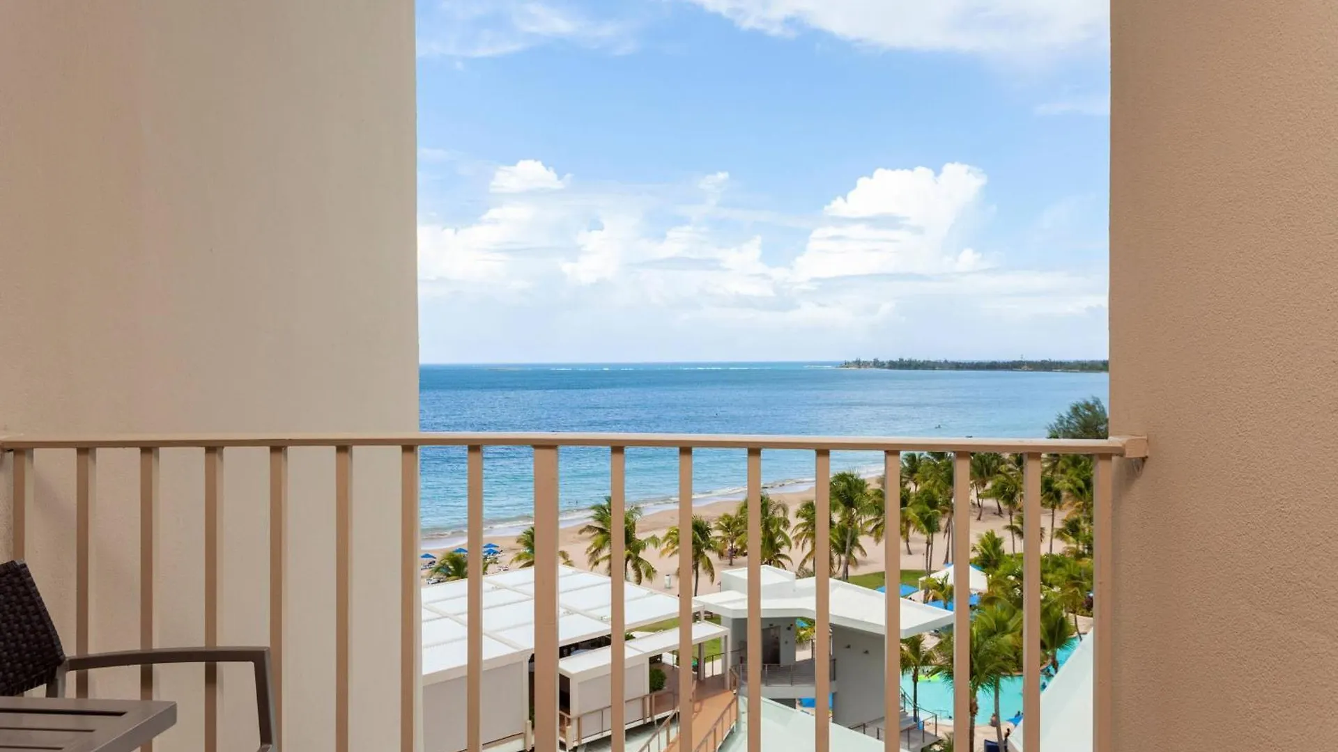 Courtyard By Marriott Isla Verde Beach Resort San Juan