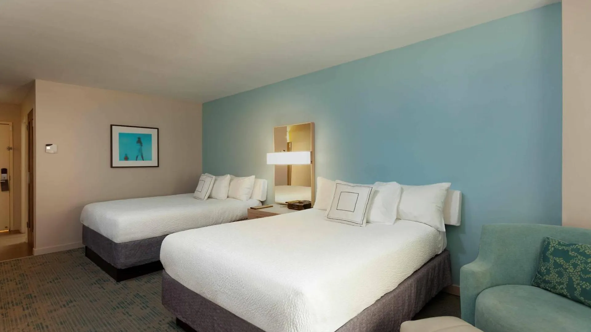 Courtyard By Marriott Isla Verde Beach Resort San Juan