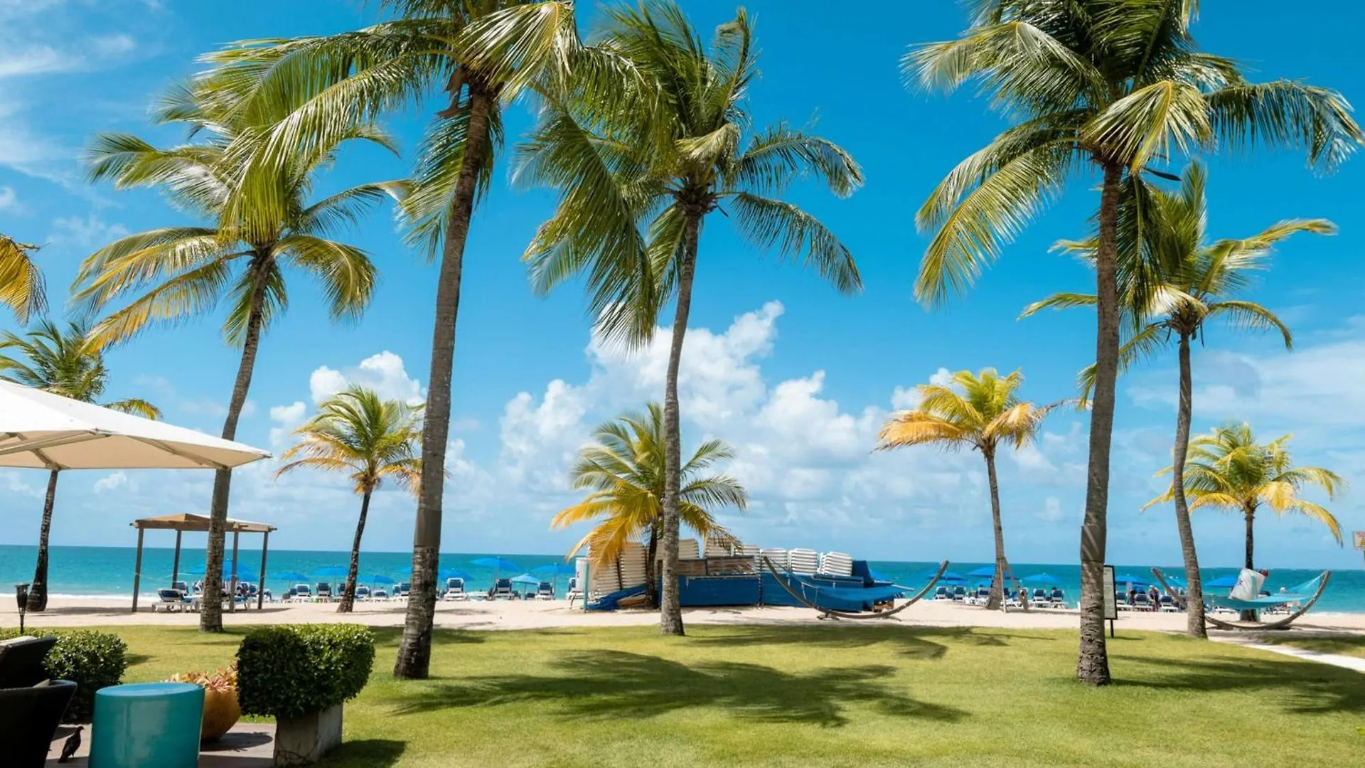 Courtyard By Marriott Isla Verde Beach Resort Σαν Χουάν